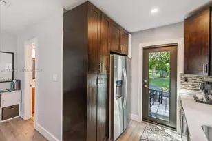 2434 Lincoln St, Hollywood, FL 33020 - Photo 17