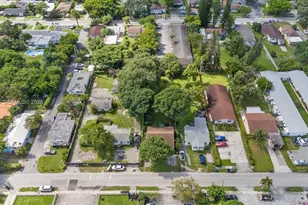 2434 Lincoln St, Hollywood, FL 33020 - Photo 39