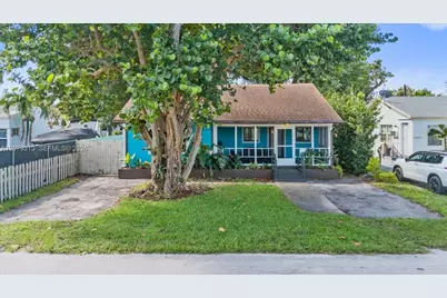 2434 Lincoln St, Hollywood, FL 33020 - Photo 1