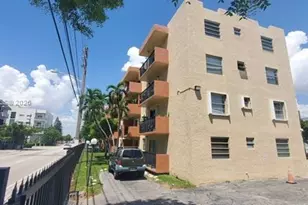 677 SW 9th Ave, Miami, FL 33130 - Photo 1