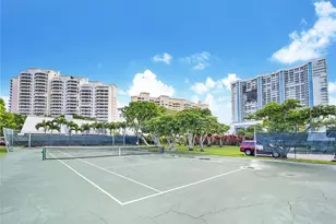 210 Sea View Dr, Key Biscayne, FL 33149 - Photo 15