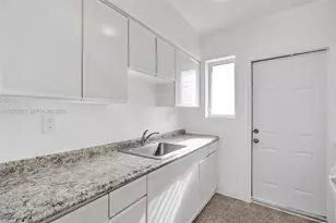 700 82nd St, Miami Beach, FL 33141 - Photo 11