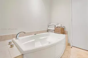 717 Crandon Blvd, Key Biscayne, FL 33149 - Photo 23