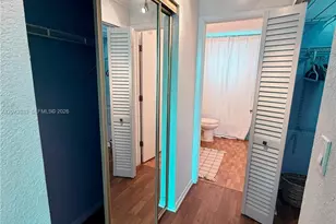 445 NE 195th St, Miami, FL 33179 - Photo 13