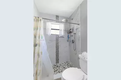311 SW 70th Ter, Pembroke Pines, FL 33023 - Photo 19