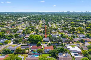 311 SW 70th Terrace, Pembroke Pines, FL 33023 - Photo 31
