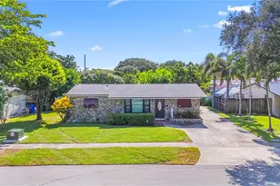 311 SW 70th Terrace, Pembroke Pines, FL 33023 - Photo 1
