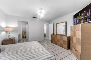 13706 SW 14th St, Miami, FL 33184 - Photo 15