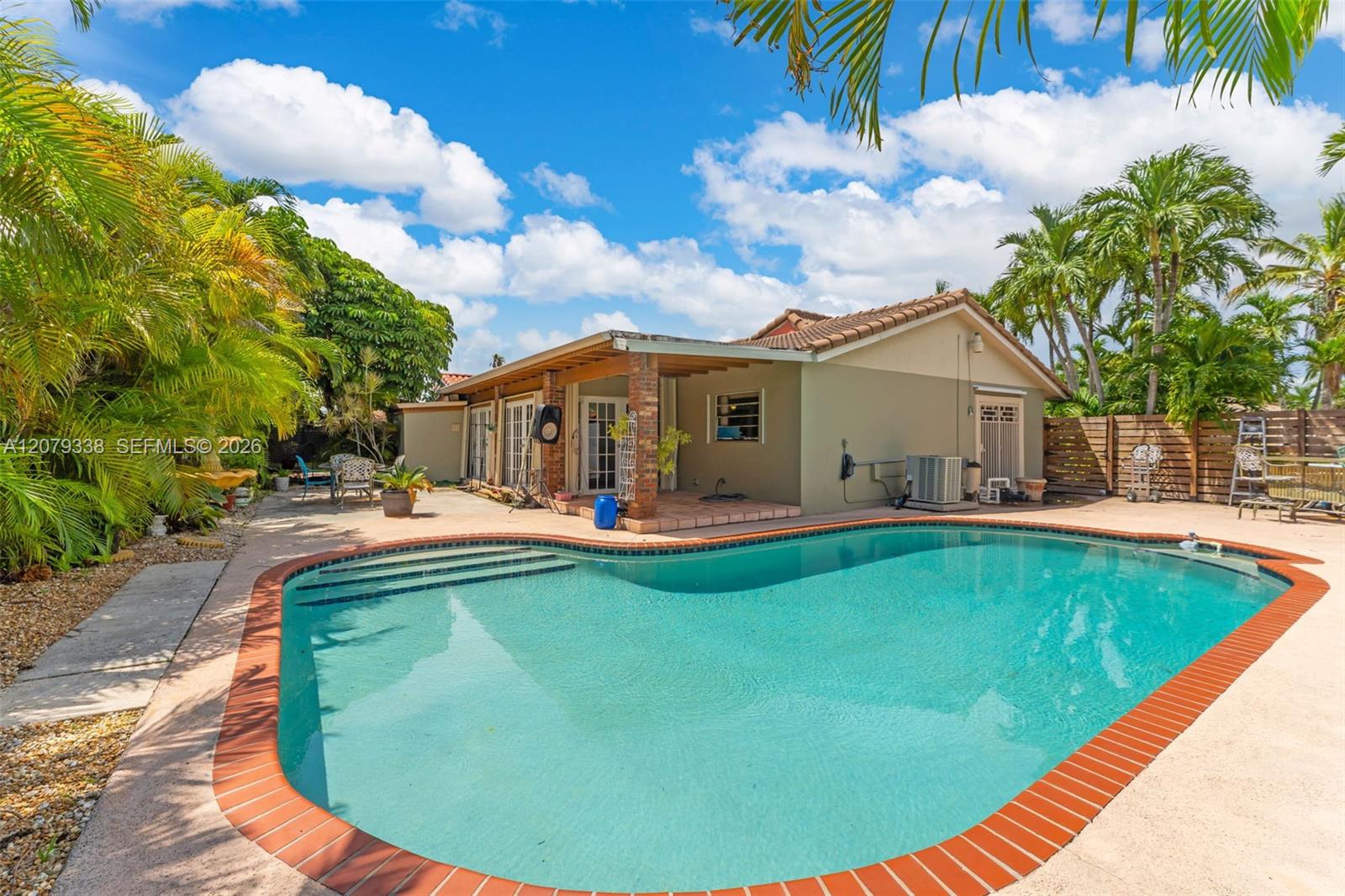 13706 SW 14th St - 13706 SW 14th St, Miami, FL 33184 Luxury Property | Jose Angel Pina