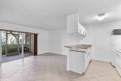 450 S Park Rd #5-105, Hollywood, FL 33021 - Photo 3