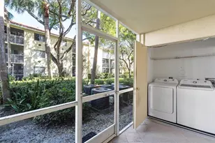 450 S Park Rd, Hollywood, FL 33021 - Photo 15