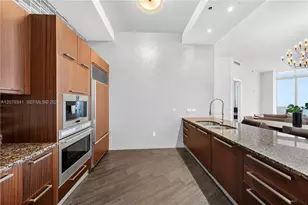 16001 Collins Ave, Sunny Isles Beach, FL 33160 - Photo 7