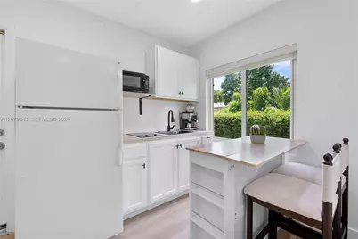 944 NW 47th St, Miami, FL 33127 - Photo 19