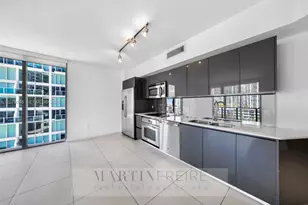 31 SE 6th St, Miami, FL 33131 - Photo 27