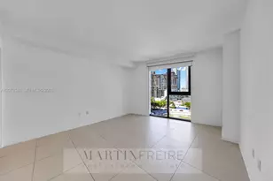 31 SE 6th St, Miami, FL 33131 - Photo 5