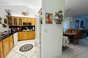 4939 SW 143rd Ave, Miami, FL 33175 - Photo 11