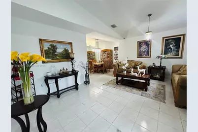 4939 SW 143rd Ave, Miami, FL 33175 - Photo 9