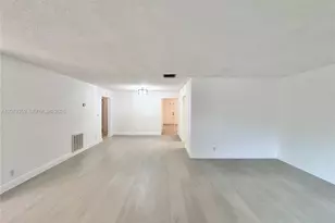 2377 SW 16th Dr, Deerfield Beach, FL 33442 - Photo 17
