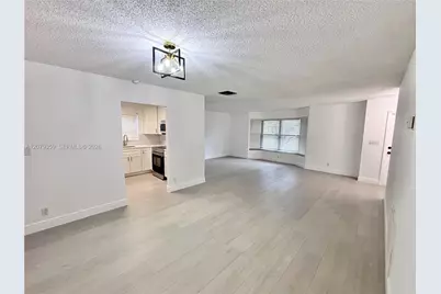 2377 SW 16 Dr, Deerfield Beach, FL 33442 - Photo 11