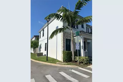1602 SW 28th Ct, Fort Lauderdale, FL 33315 - Photo 1