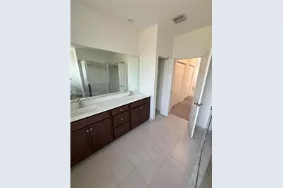 1602 SW 28th Ct, Fort Lauderdale, FL 33315 - Photo 15