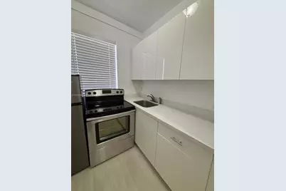 1051 NW 2nd St #8, Miami, FL 33128 - Photo 11