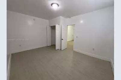 1051 NW 2nd St #8, Miami, FL 33128 - Photo 7