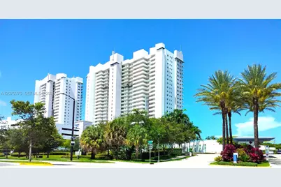 14951 Royal Oaks Ln #1006, North Miami, FL 33181 - Photo 1