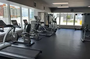 275 NE 18th St, Miami, FL 33132 - Photo 21