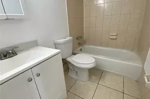 488 NW 165th St Rd, Miami, FL 33169 - Photo 27