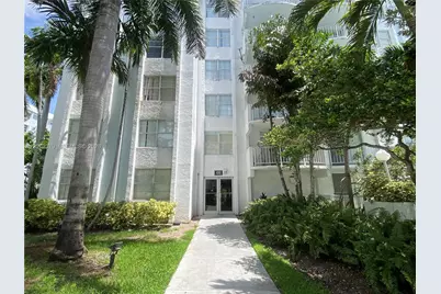 488 NW 165th St Rd #B-415, Miami, FL 33169 - Photo 5