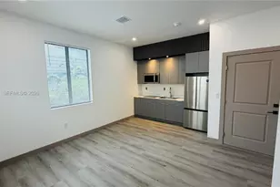 768 NW 2nd St, Miami, FL 33128 - Photo 11