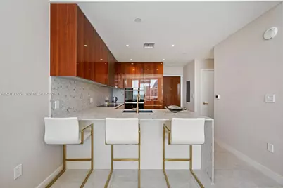 2678 Tigertail Ave #1705, Miami, FL 33133 - Photo 13