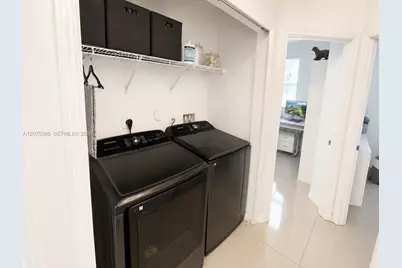 744 SW 106th Ave #2001, Pembroke Pines, FL 33025 - Photo 9