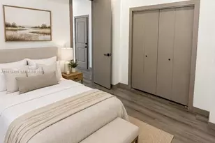 768 NW 2nd St, Miami, FL 33128 - Photo 5