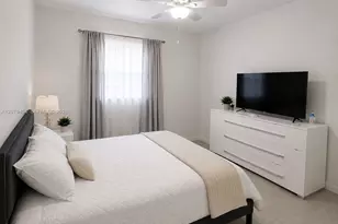 8880 SW 25th St, Miami, FL 33165 - Photo 9