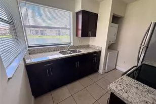 1071 Adams Ave, Homestead, FL 33034 - Photo 1