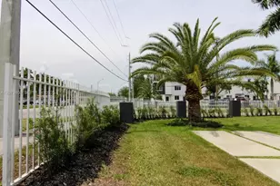 171 NW 158th St, Miami, FL 33169 - Photo 15