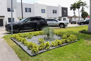 171 NW 158th St, Miami, FL 33169 - Photo 17