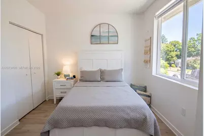 171 NW 158th St #10, Miami, FL 33169 - Photo 13