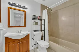 15470 SW 82nd Ln, Miami, FL 33193 - Photo 31