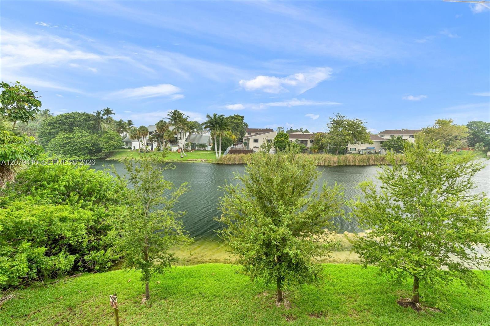 15470 SW 82nd Ln #332 - 15470 SW 82nd Ln #332, Miami, FL 33193 Luxury Property | Jose Angel Pina