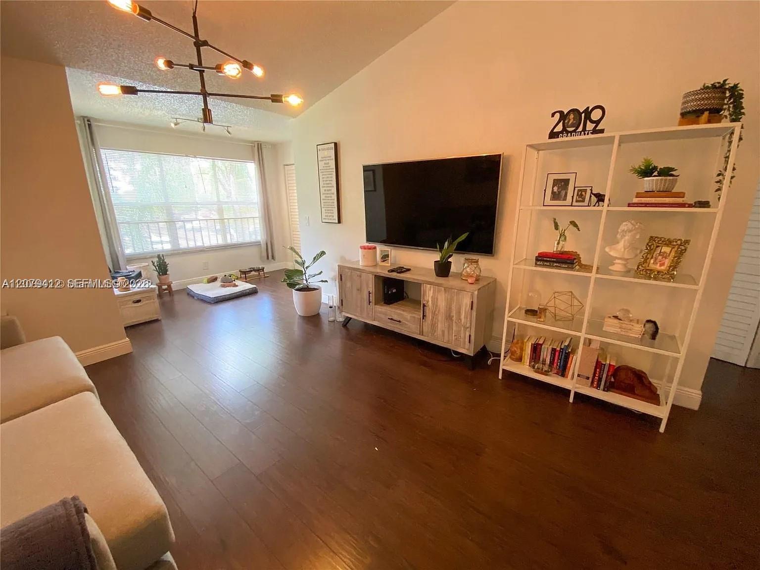 13090 Vista Isles Dr #125 - 13090 Vista Isles Dr #125, Sunrise, FL 33325 Luxury Property | Jose Angel Pina
