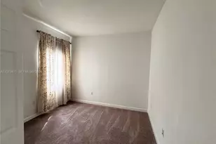 10132 NW 7th St, Miami, FL 33172 - Photo 13