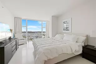 6801 Collins Ave, Miami Beach, FL 33141 - Photo 17