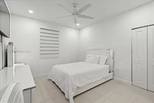19803 SW 321st St, Homestead, FL 33030 - Photo 27