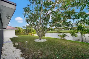 3352 Lakeview Blvd, Delray Beach, FL 33445 - Photo 29