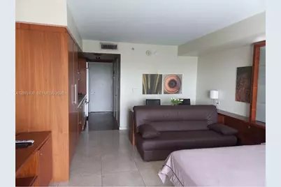50 Biscayne Blvd #707, Miami, FL 33132 - Photo 17