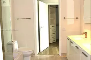 1300 Brickell Bay Dr, Miami, FL 33131 - Photo 9