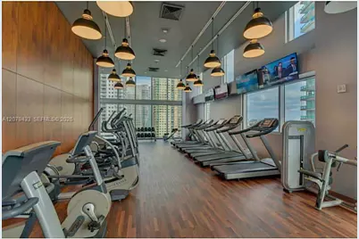 1300 Brickell Bay Dr #1008, Miami, FL 33131 - Photo 23